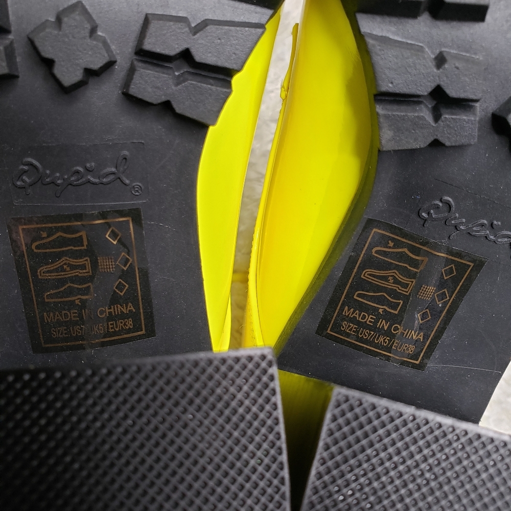 Quipid Neon Yellow Combat Heel - Picture 4 of 5